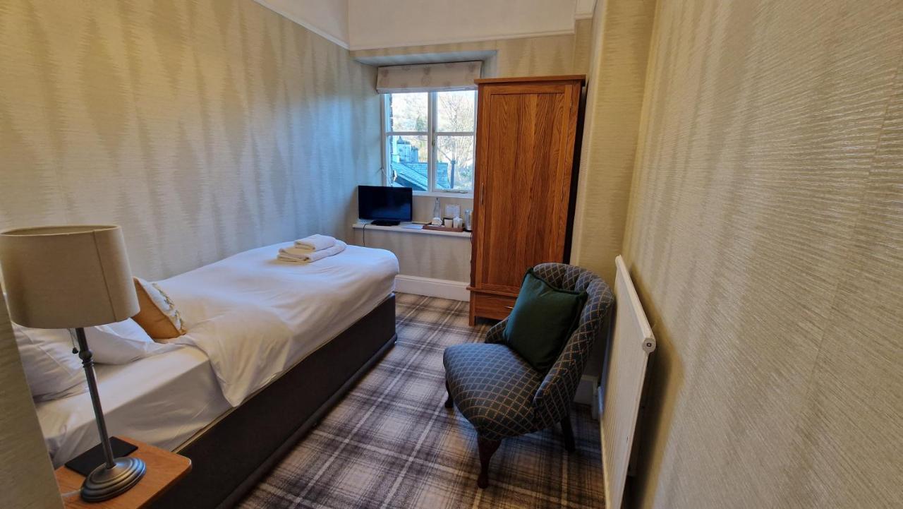 Ambleside Manor - Vegetarian B&B Bagian luar foto