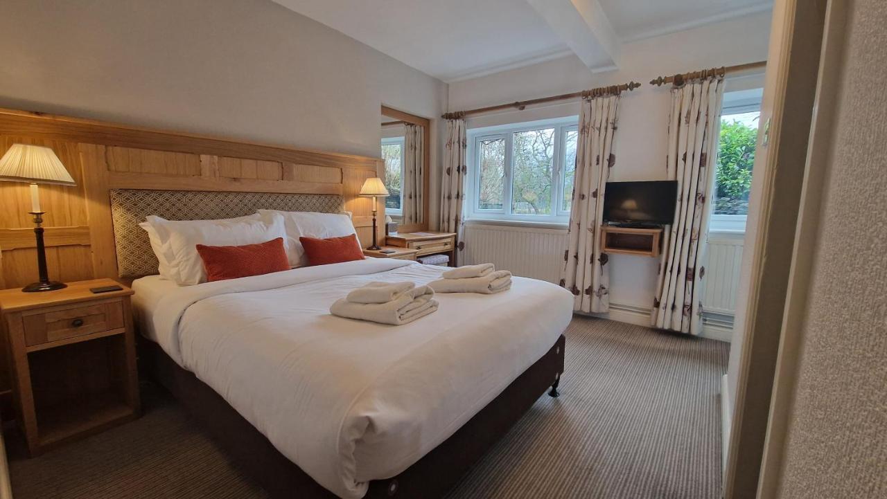 Ambleside Manor - Vegetarian B&B Bagian luar foto