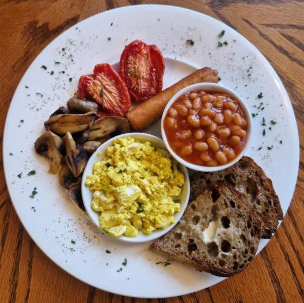 Ambleside Manor - Vegetarian B&B Bagian luar foto