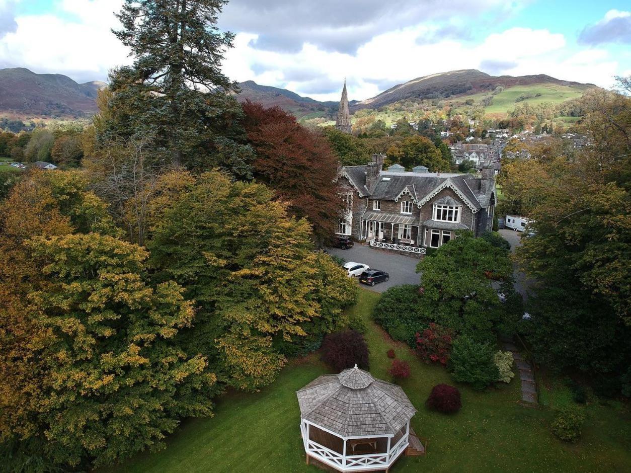 Ambleside Manor - Vegetarian B&B Bagian luar foto